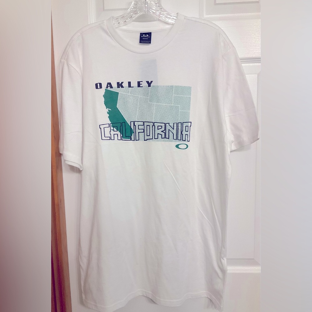 Oakley Men’s Graphic Short Sleeve T-shirt